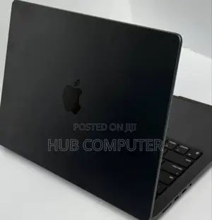 New Laptop Apple MacBook Pro 2024 M4 14-Inch 16GB Apple M4 SSD 1T