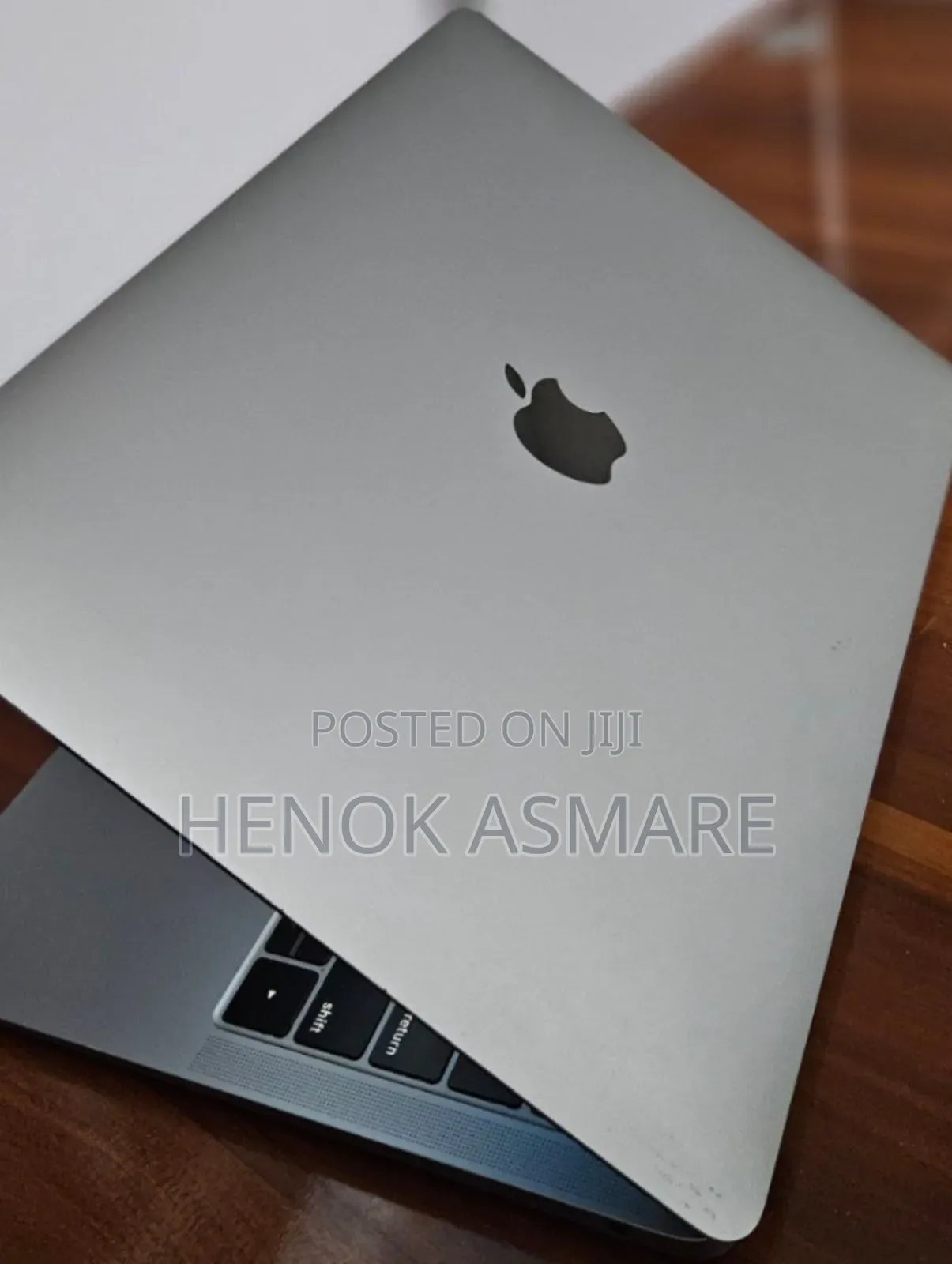 New Laptop Apple MacBook Air 2019 8GB Intel Core I5 SSD 256GB