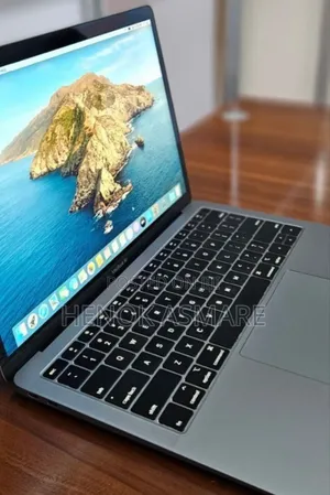 New Laptop Apple MacBook Air 2019 8GB Intel Core I5 SSD 256GB