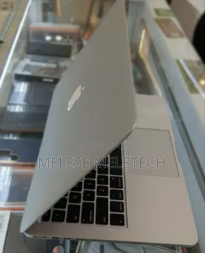 New Laptop Apple MacBook Pro 2014 16GB Intel Core I5 SSD 256GB