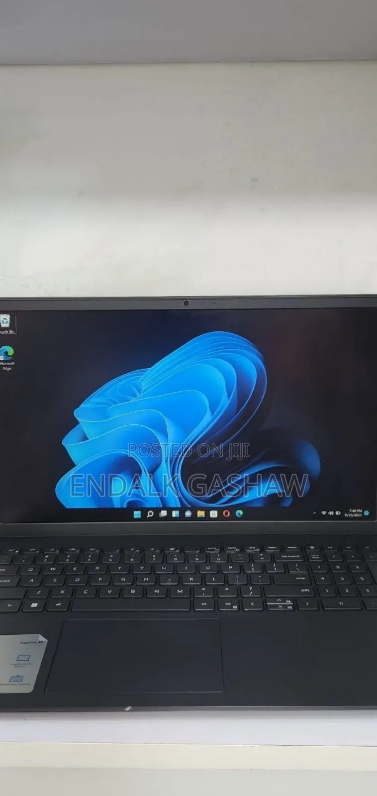 New Laptop Dell Inspiron 15 16GB AMD Ryzen 7 SSD 512GB