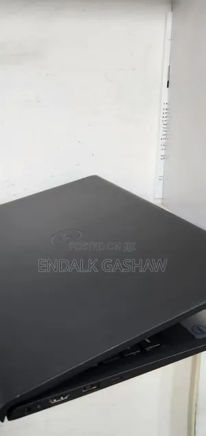 New Laptop Dell Inspiron 15 16GB AMD Ryzen 7 SSD 512GB