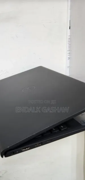 New Laptop Dell Inspiron 15 16GB AMD Ryzen 7 SSD 512GB