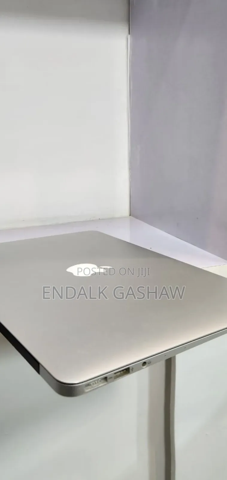 New Laptop Apple MacBook Air 2017 8GB Intel Core I5 SSD 128GB