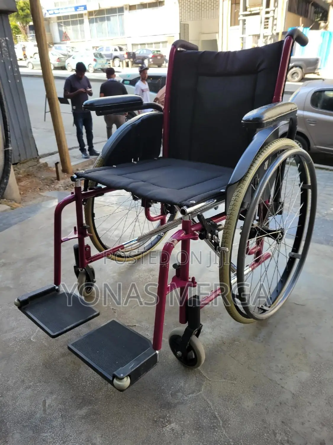 ዊልቼር//Adults Wheelchair Portable Mobility Device Caretaker Convenience