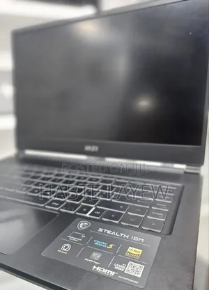 New Laptop MSI Stealth 14 Studio A13VF 16GB Intel Core I7 SSD 1T