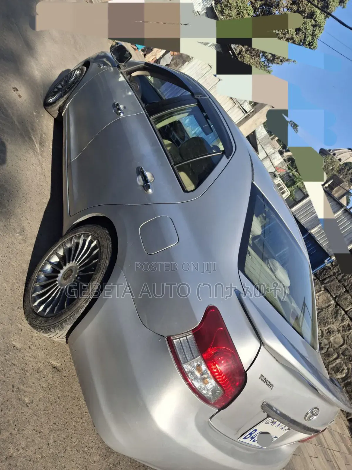 Toyota Yaris 2011 Silver