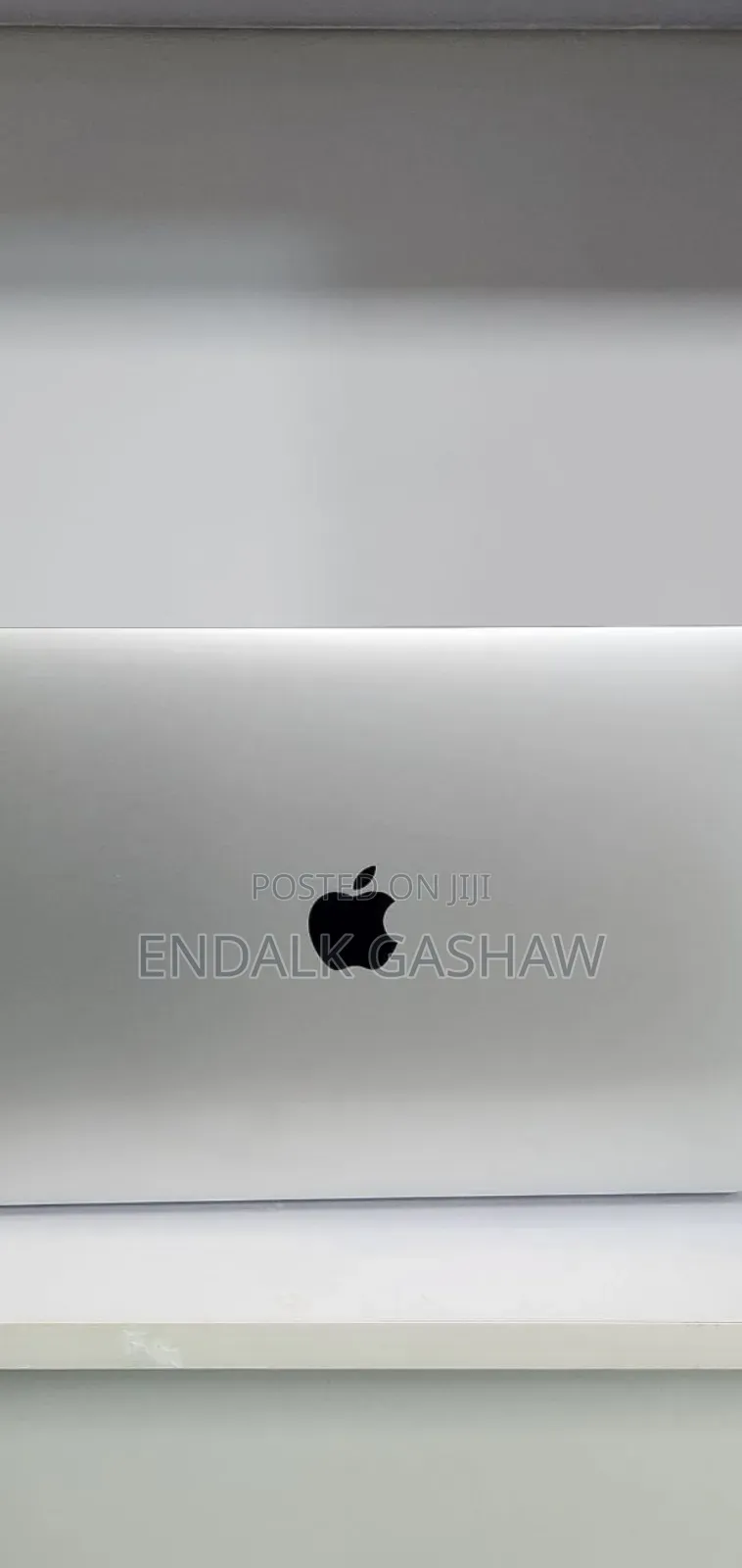 New Laptop Apple MacBook Air 2020 8GB Intel Core I3 SSD 256GB