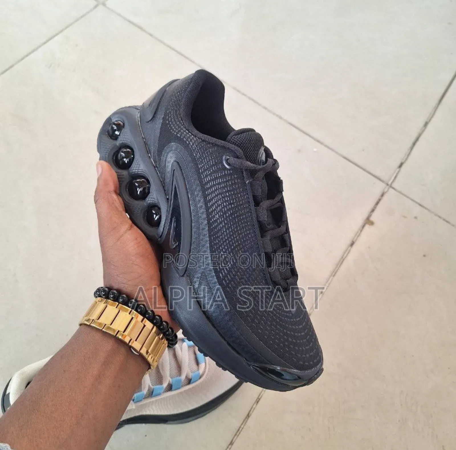  New Arrival  
  Nike Airmax 
 Made in Vietnam