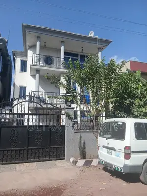 5bdrm House in Bole for rent