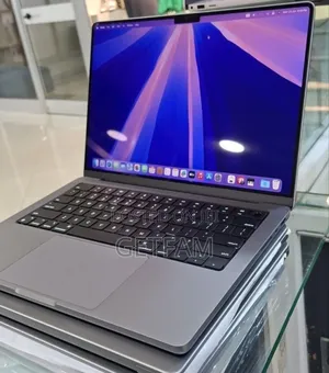 New Laptop Apple MacBook Pro M1 32GB Apple M1 Pro SSD 512GB
