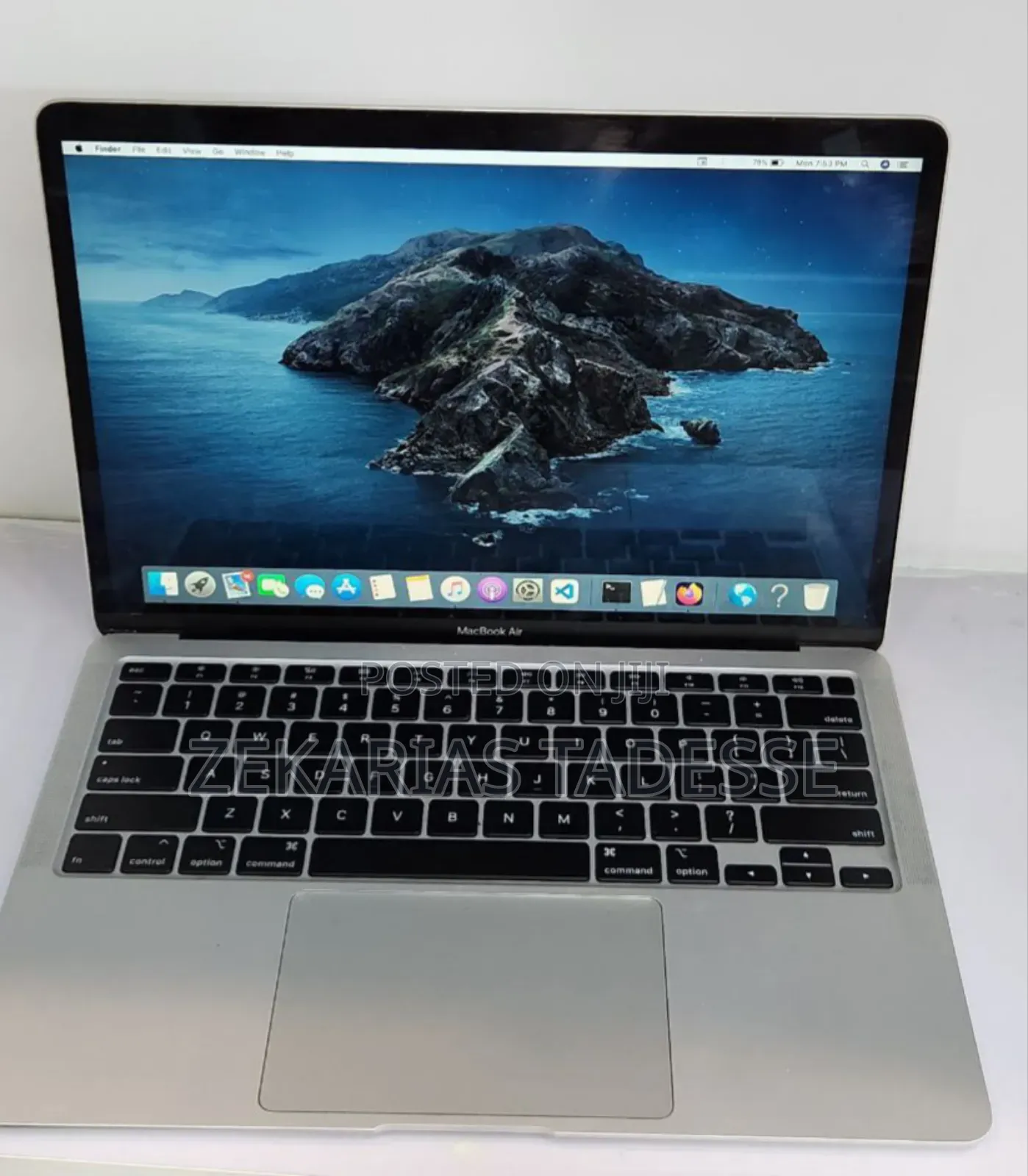 New Laptop Apple MacBook Air 2020 8GB Intel Core I3 SSD 256GB