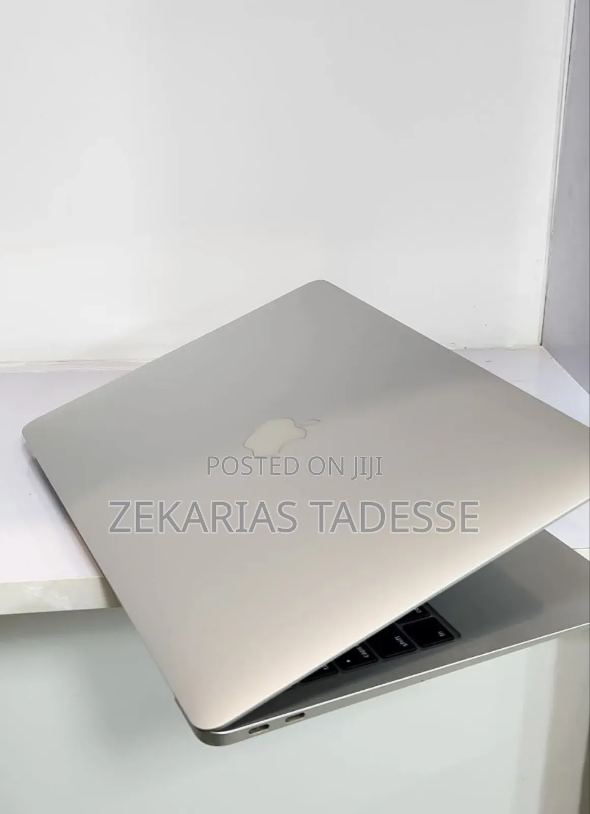 New Laptop Apple MacBook Air 2020 8GB Intel Core I3 SSD 256GB