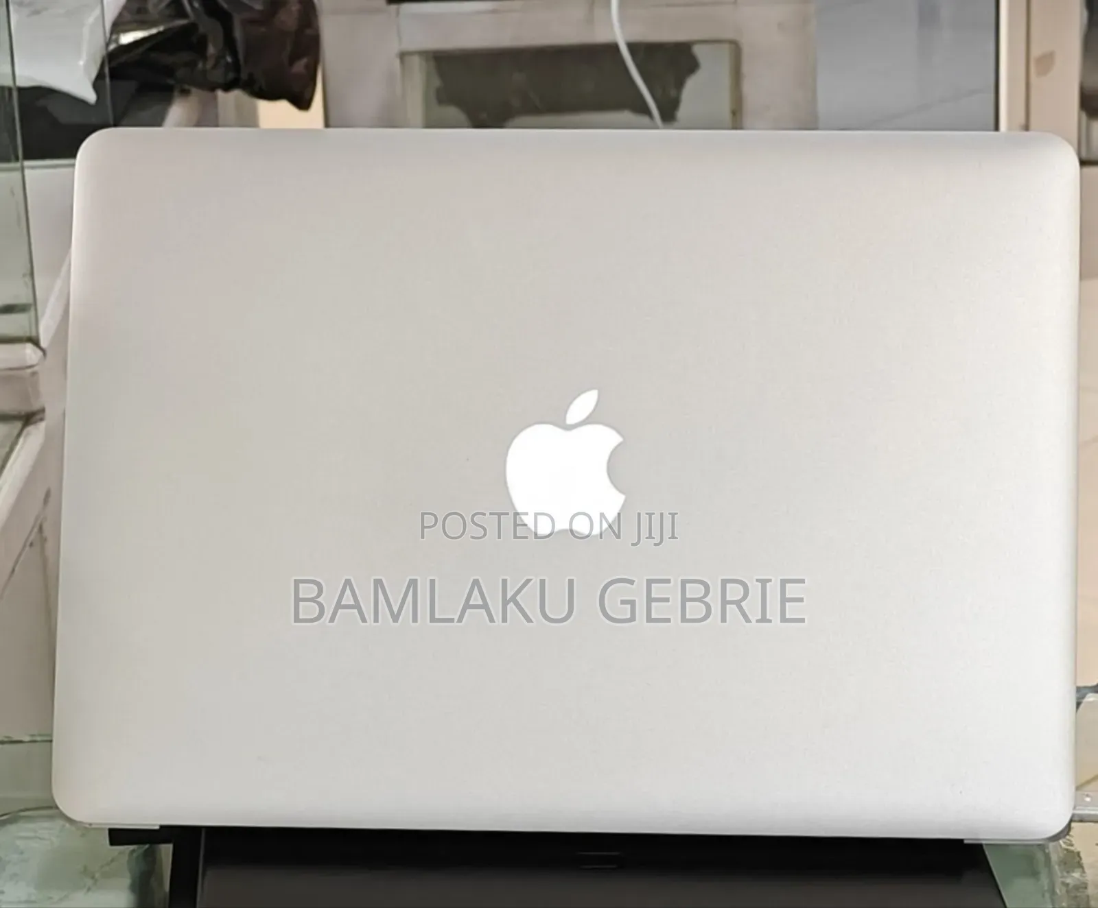 New Laptop Apple MacBook Air 2017 8GB Intel Core I7 SSD 512GB