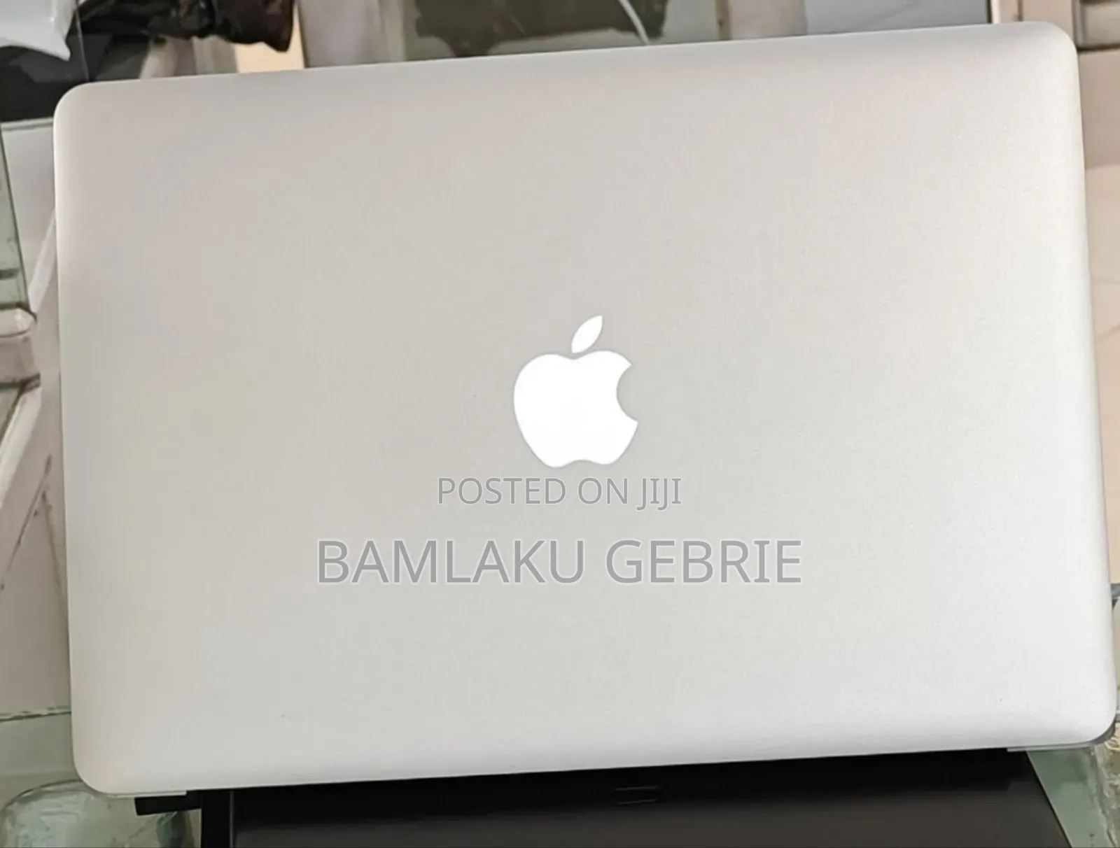 New Laptop Apple MacBook Air 2017 8GB Intel Core I7 SSD 512GB