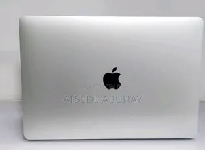 New Laptop Apple MacBook 2020 8GB Intel Core 3 SSD 256GB