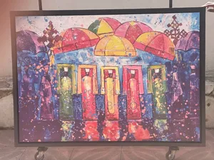 ኦርጂናል የሸራ ላይ ሥዕሎችን እንዲሁም ሸራ ላይ የታተሙ ሥዕሎችን 
ቀጥታ ከሠዓሊው ስቱዲዮ በተገቢው ዋጋ አሁ