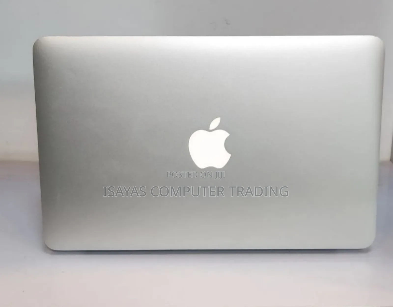 New Laptop Apple MacBook 2015 4GB Intel Core I5 SSD 128GB