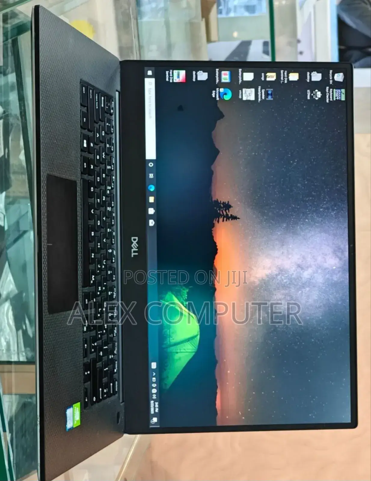 New Laptop Dell Precision 5540 16GB Intel Core I7 SSD 512GB