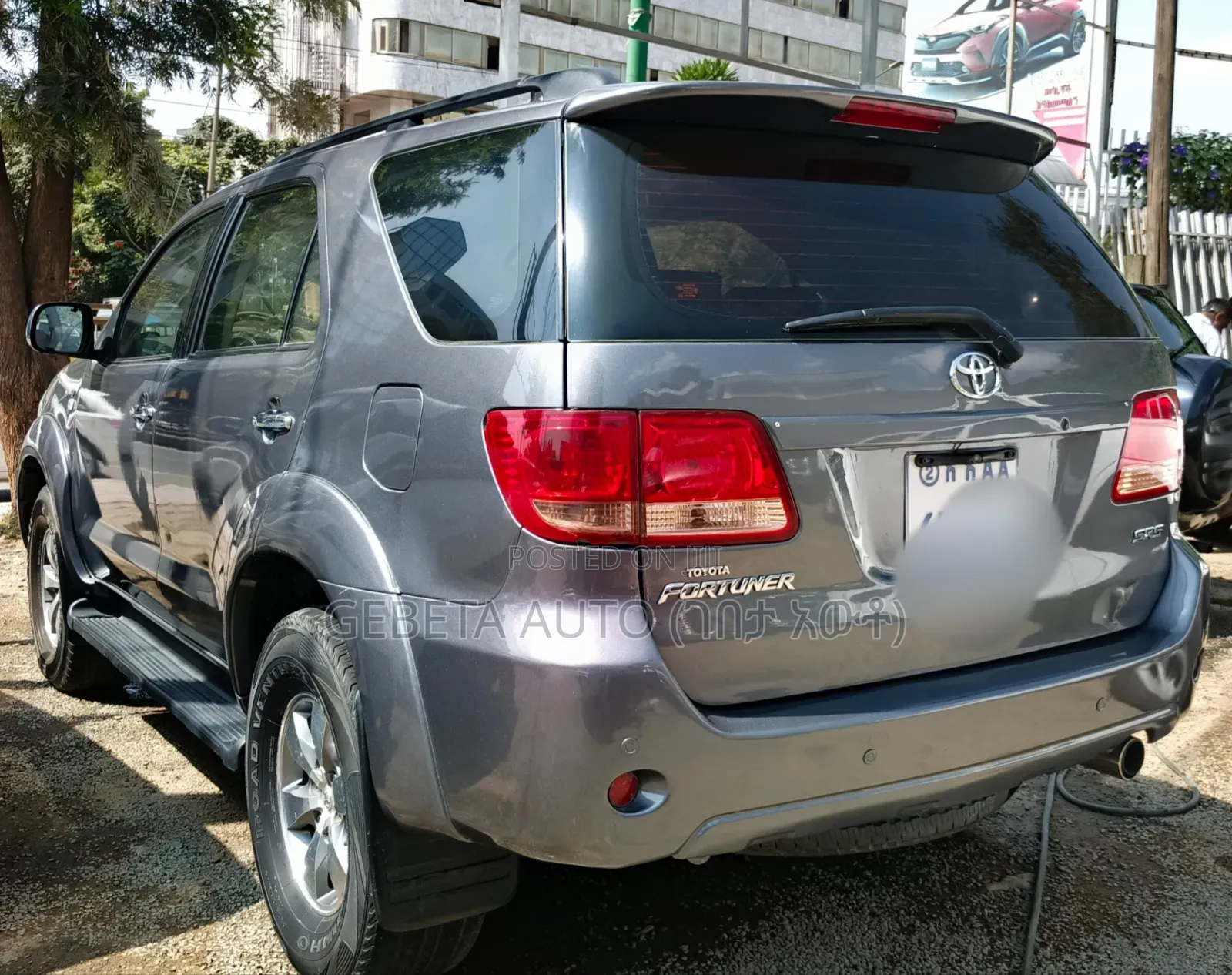 Toyota Fortuner 2013