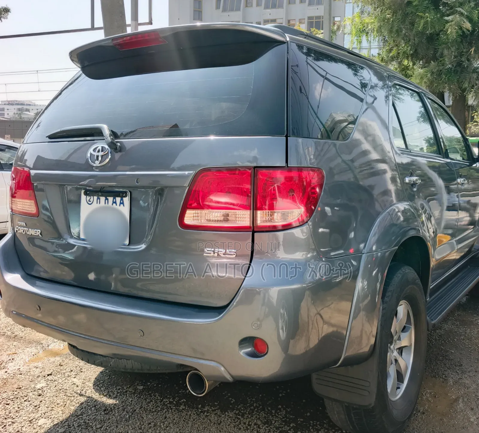Toyota Fortuner 2013