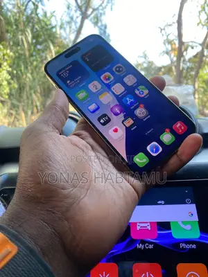 Photo - New Apple iPhone 14 Pro Max 128 GB Gold