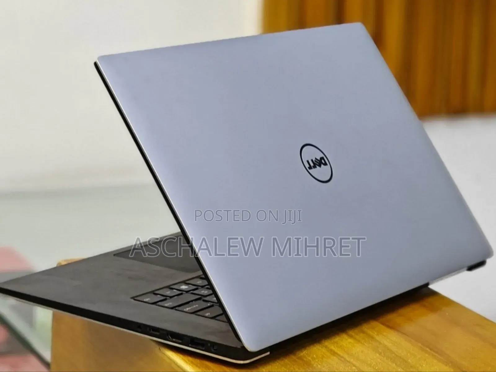 New Laptop Dell XPS 15 16GB Intel Core I7 SSD 256GB