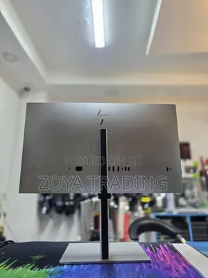 Photo - Monitor 27 Inch ( and )