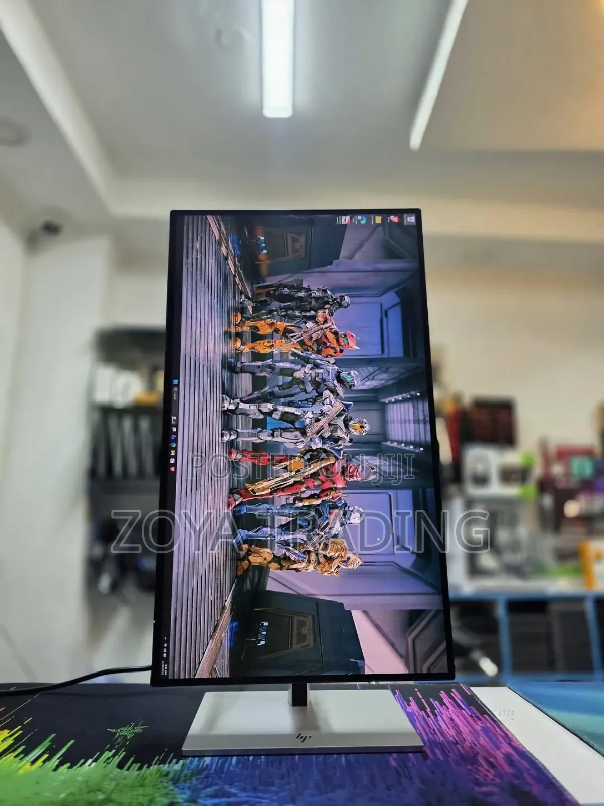 Monitor 27 Inch ( and )