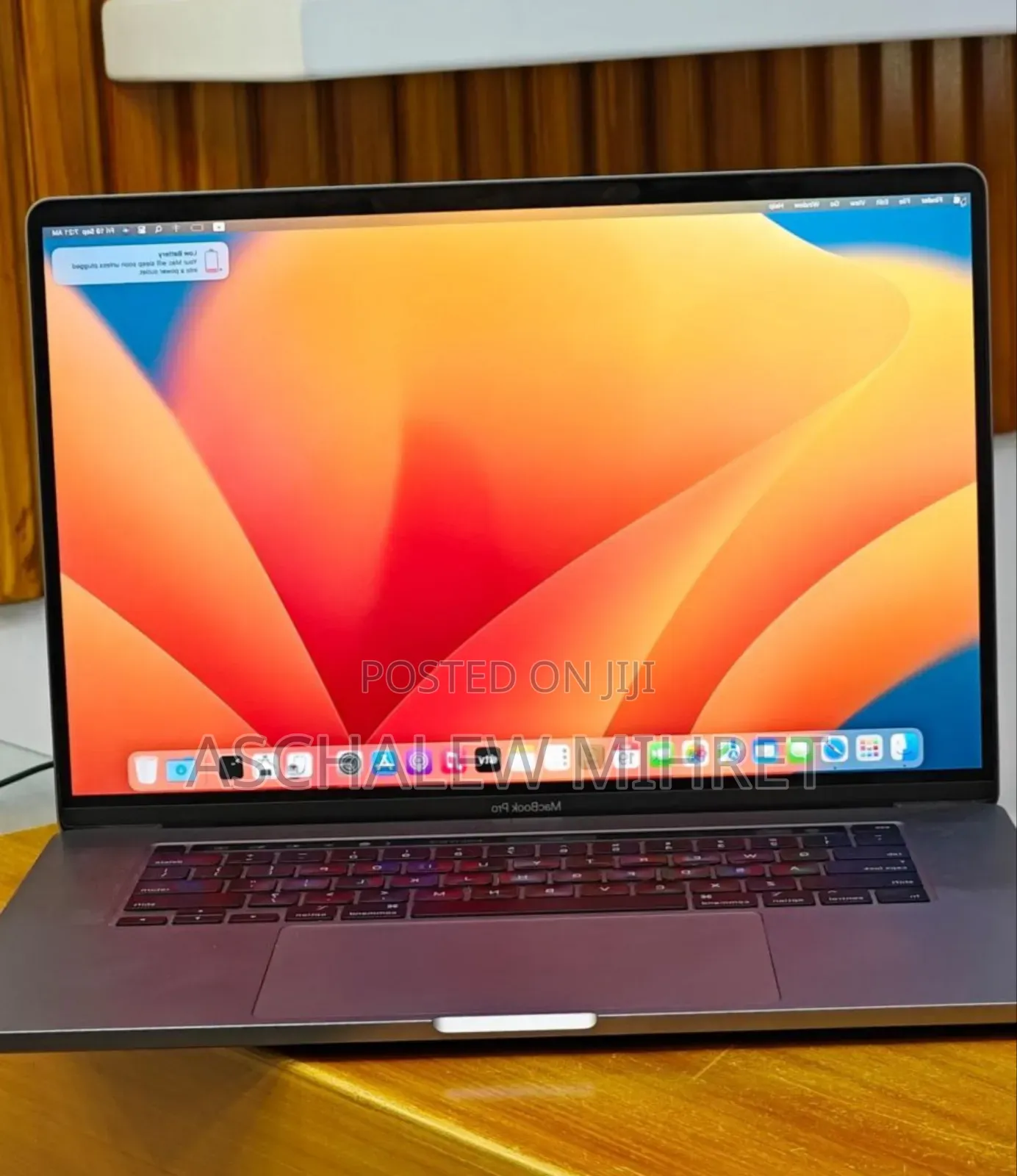 New Laptop Apple MacBook Pro 2019 16GB Intel Core I7 SSD 512GB
