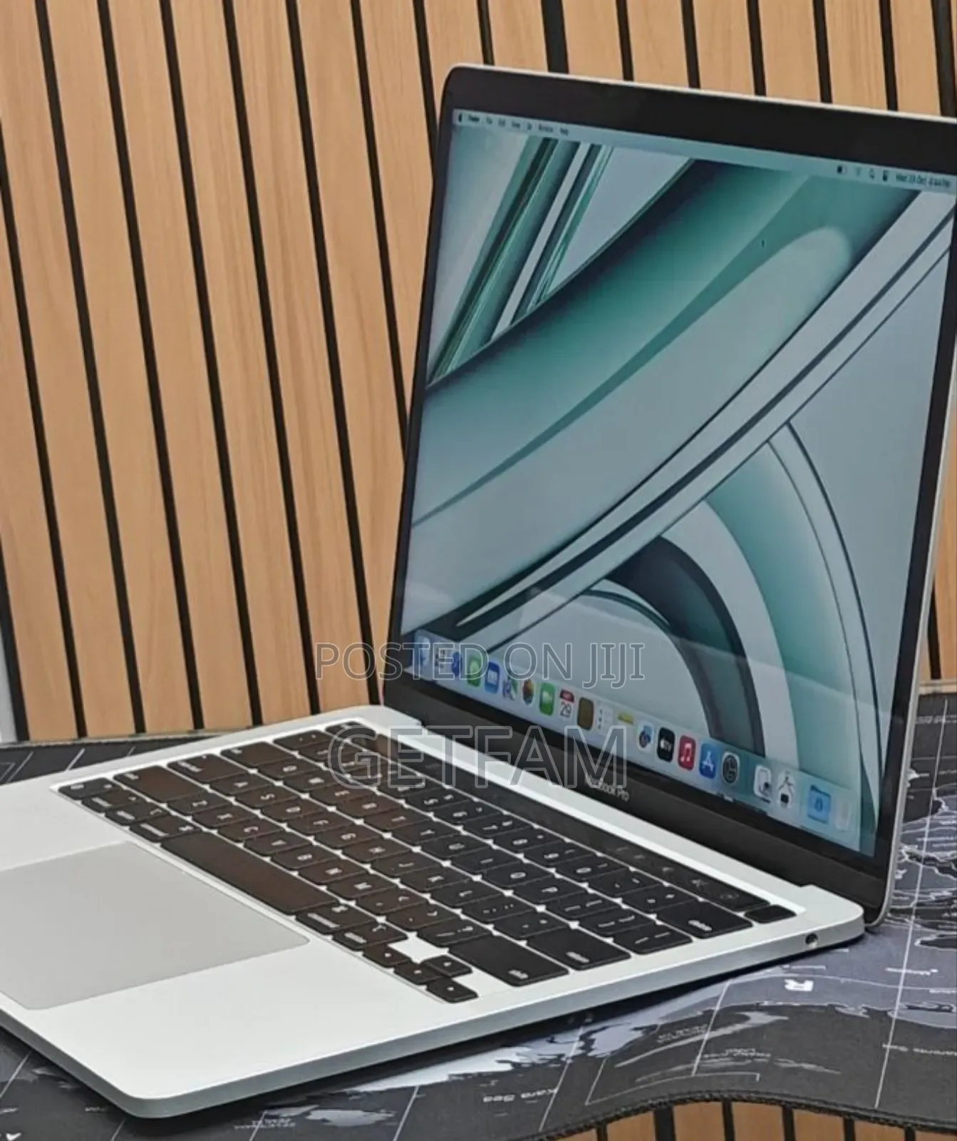 New Laptop Apple MacBook Air 2022 M2 8GB Intel Core M2 SSD 256GB