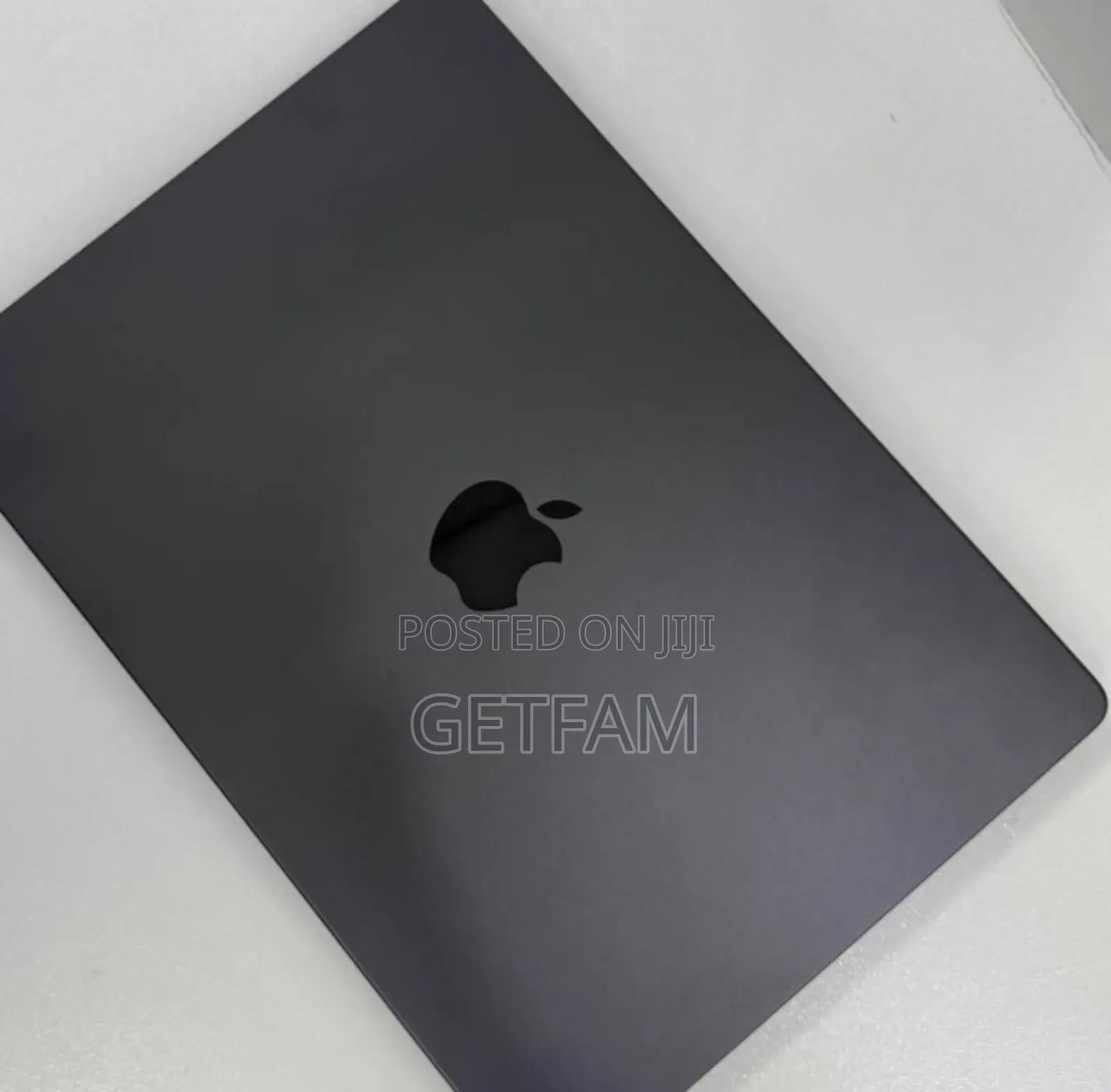 New Apple MacBook Air 2025 M4 15-Inch 16GB Apple M4 Pro SSD 512GB