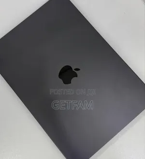 New Apple MacBook Air 2025 M4 15-Inch 16GB Apple M4 Pro SSD 512GB