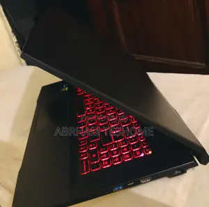 Laptop MSI Katana GF76 16GB Intel Core I7 SSD 512GB