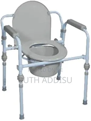 Photo - Commode Chair寄來toilet Chair做了commode Chair軟化toilet Chair鳵了commode