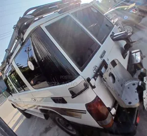 Toyota Land Cruiser 2014 White