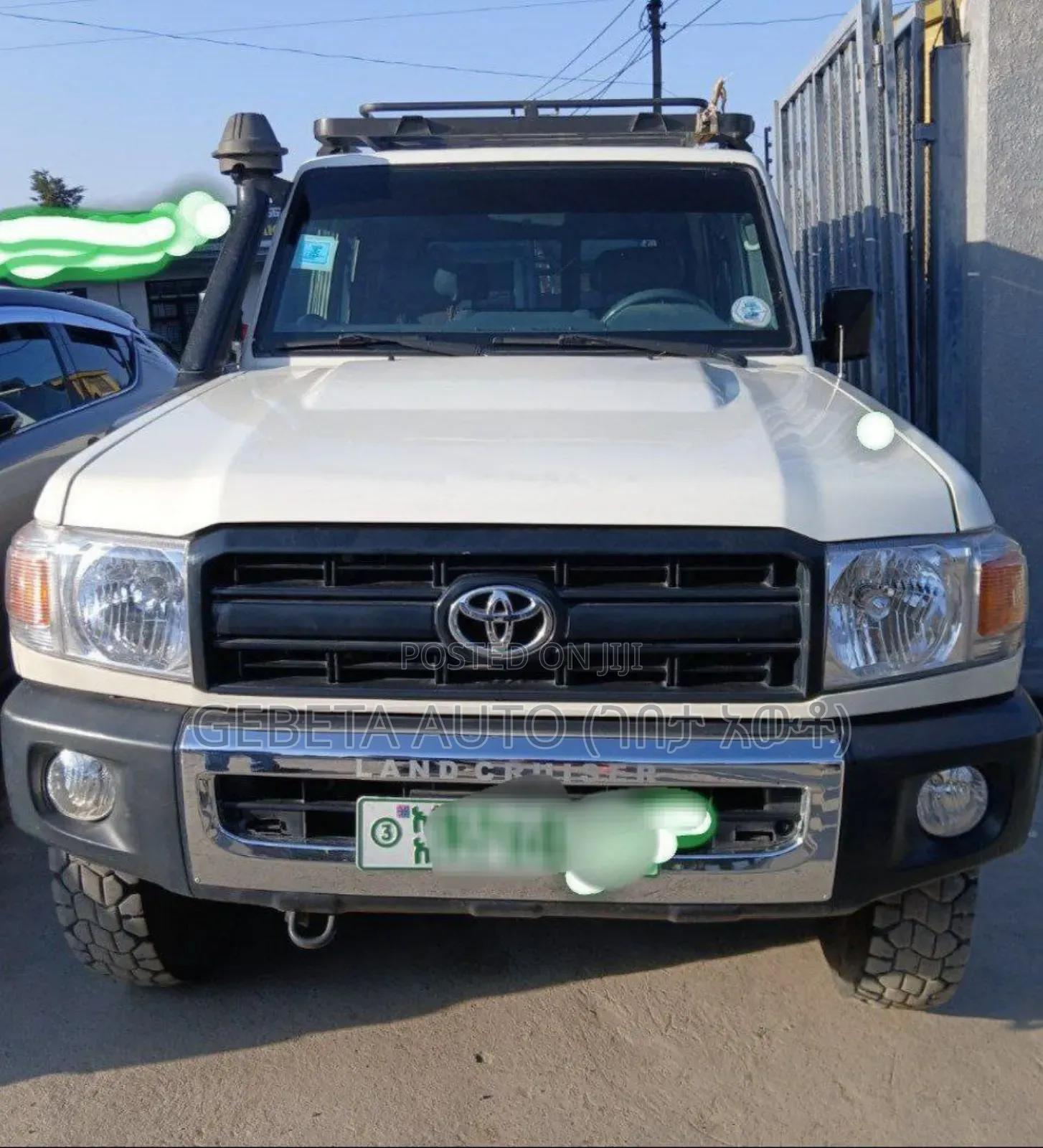 Toyota Land Cruiser 2014 White
