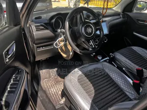 Suzuki Swift 2021 Gray