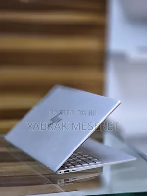 Photo - New Laptop HP 16GB Intel Core I5 SSD 512GB