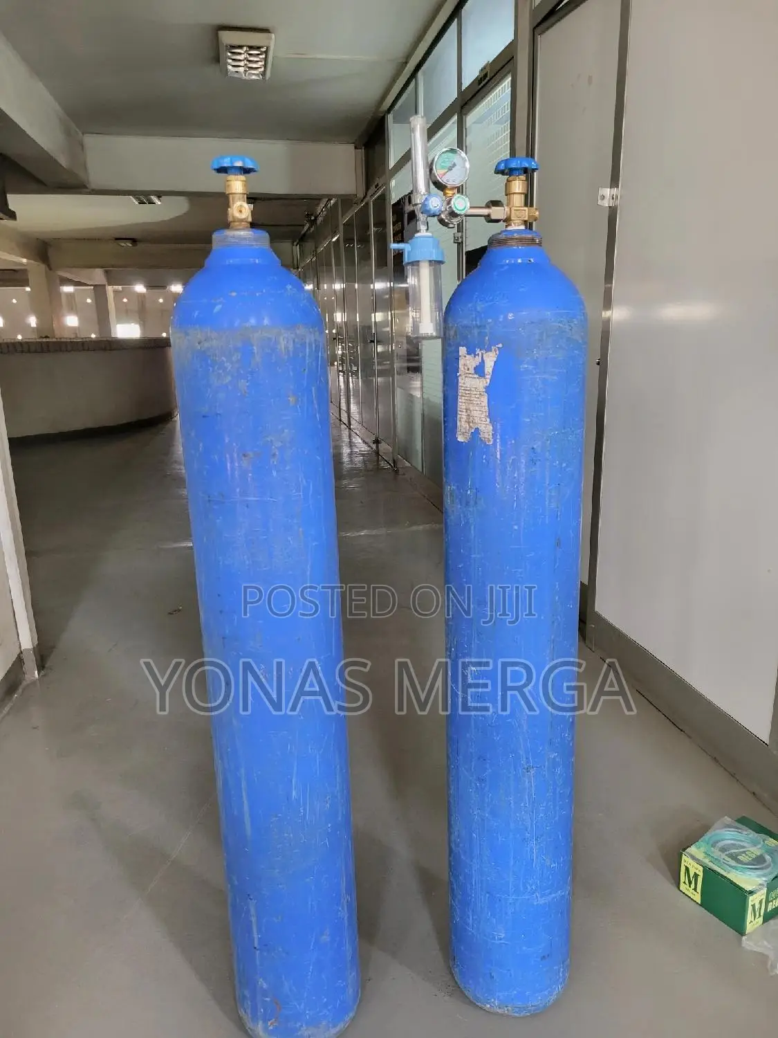 Oxygen Cylinder极忌contains Medical-Grade Oxygen鵪匆oxygen Cylinder Gas