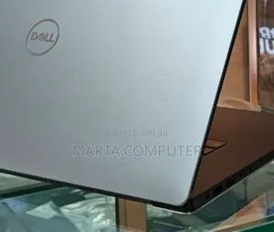 New Laptop Dell Precision 5540 16GB Intel Core I7 SSD 512GB