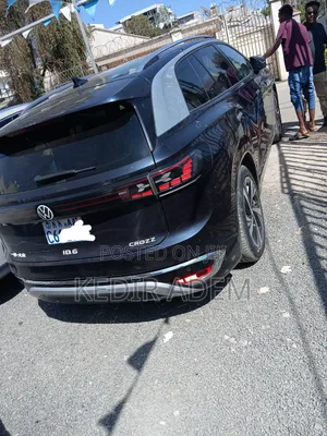 Volkswagen ID.6 2024 Blue