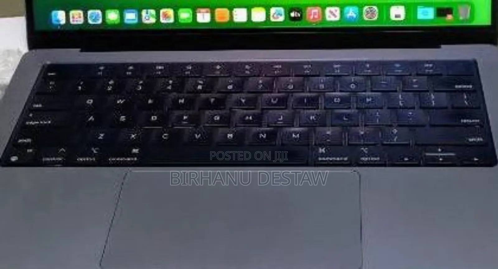 New Laptop Apple MacBook 16GB Apple M1 Pro SSD 512GB