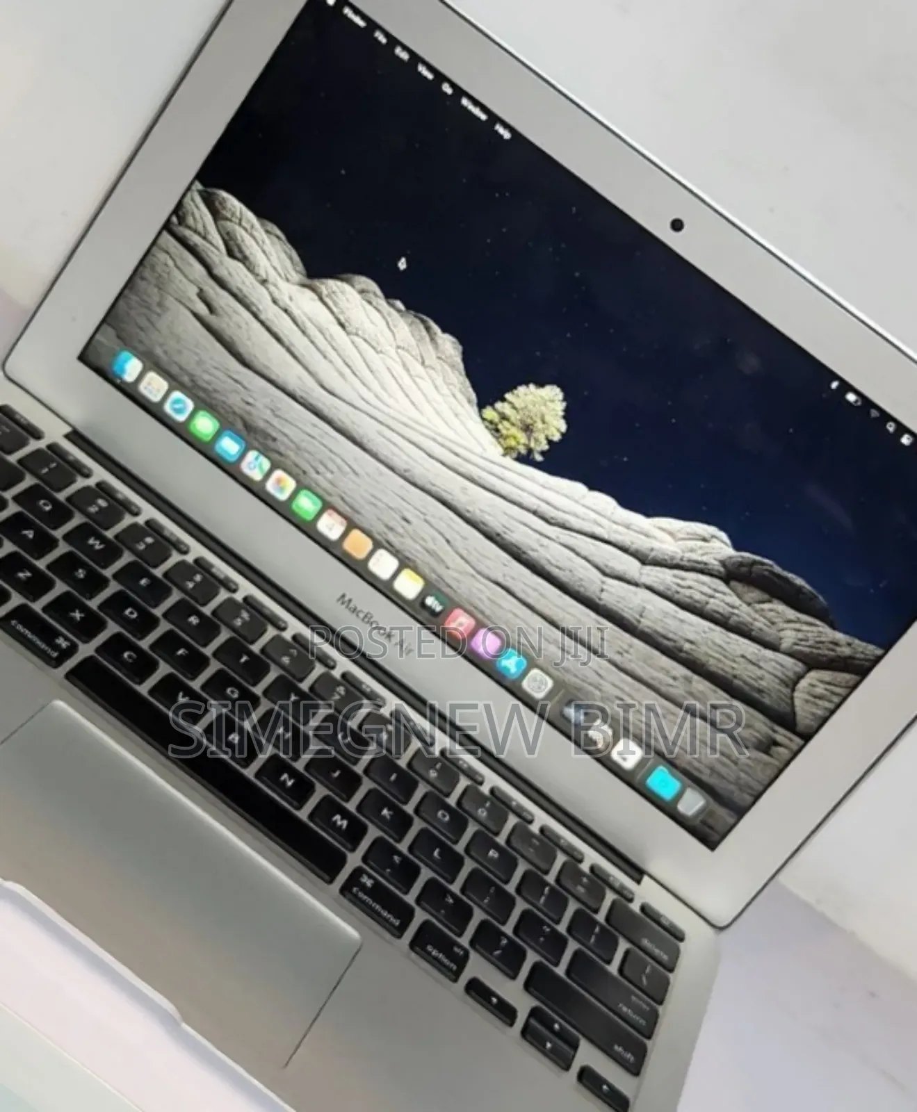 New Laptop Apple MacBook Air 2015 4GB Intel Core I5 SSD 128GB