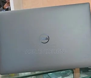 New Laptop Dell Precision 5540 16GB Intel Core I7 SSD 512GB