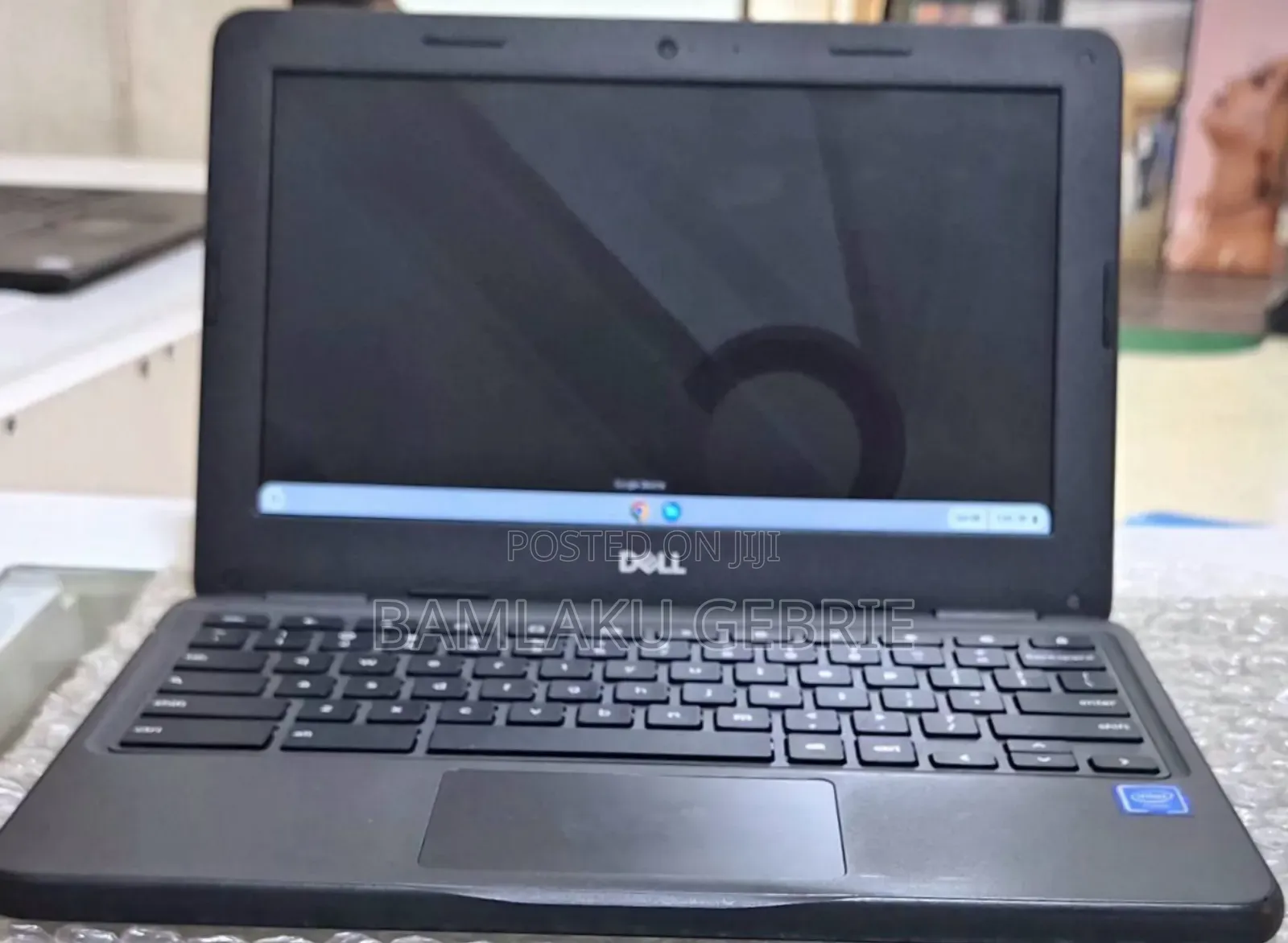 New Laptop Dell Chromebook 3180 4GB Intel Celeron SSD 32GB