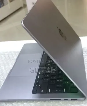 New Laptop Apple MacBook Pro M1 16GB Apple M1 Pro SSD 512GB