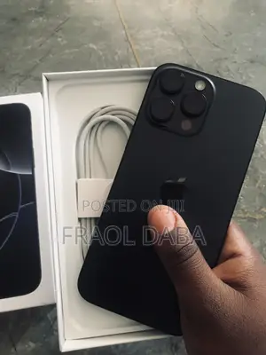 Photo - New Apple iPhone 16 Pro Max 256 GB Black