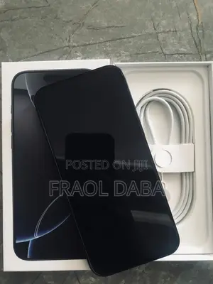 New Apple iPhone 16 Pro Max 256 GB Black