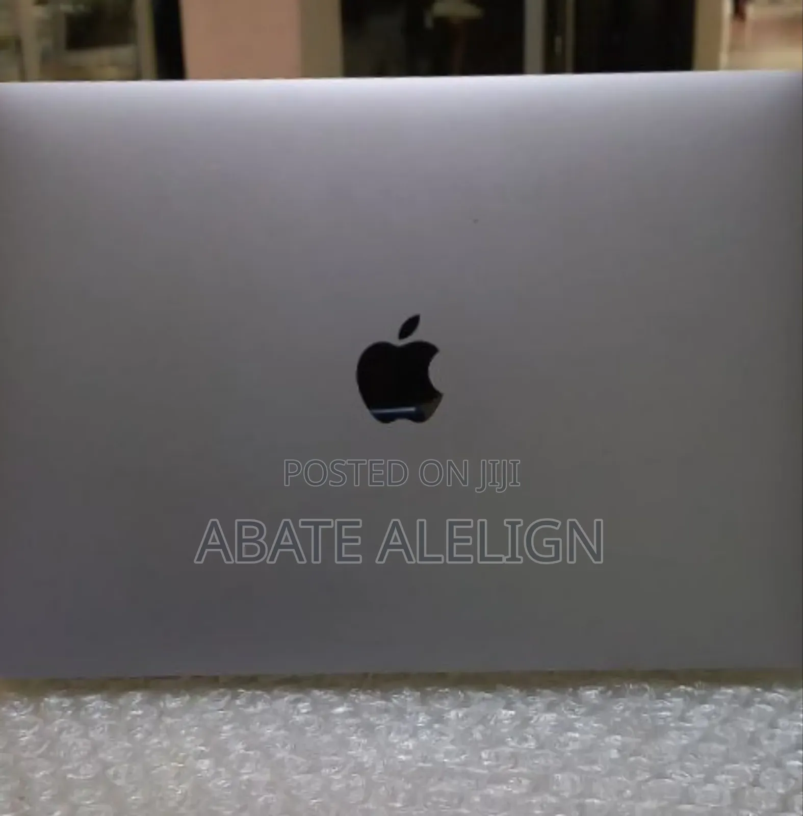 New Laptop Apple MacBook Pro M1 8GB Apple M1 SSD 256GB